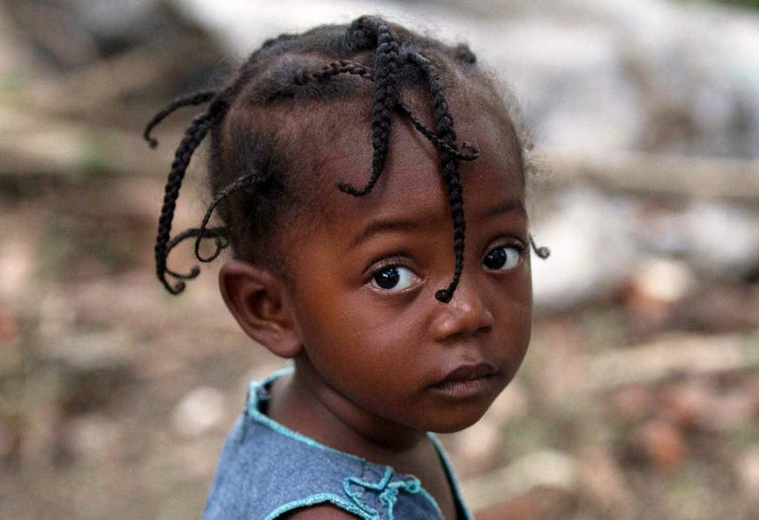 Sponsor a girl living in Cayes Jacmel
